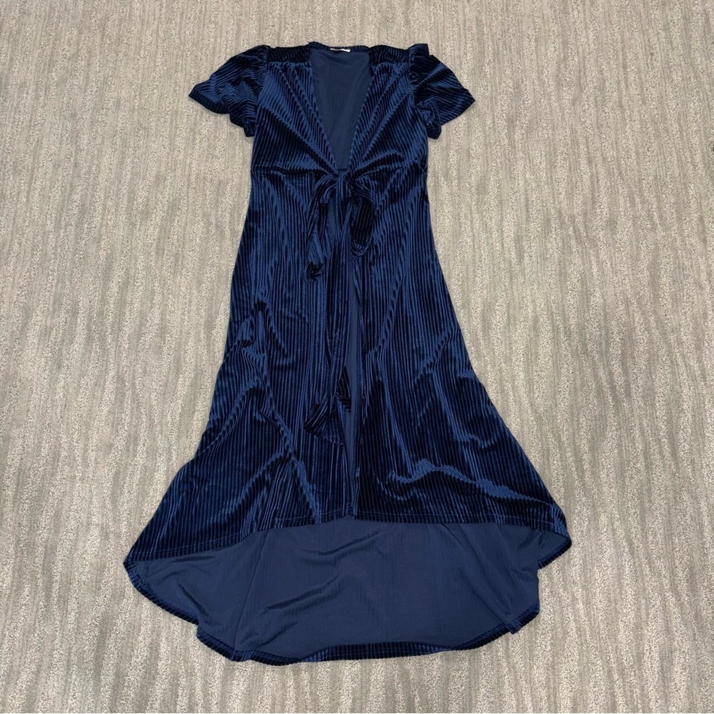 In Loom Blue Velvet Wrap/Tie V-Neck Maxi Dress Size L - Picture 2 of 6